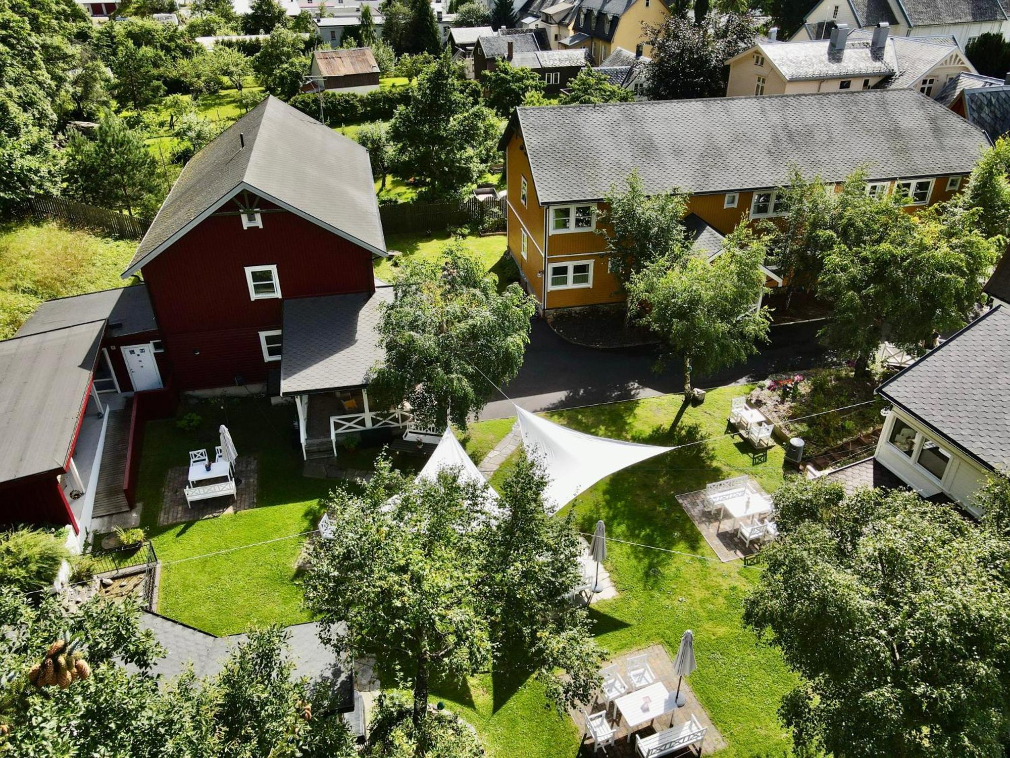 Valldal Fjord Lodge B&B Exterior photo